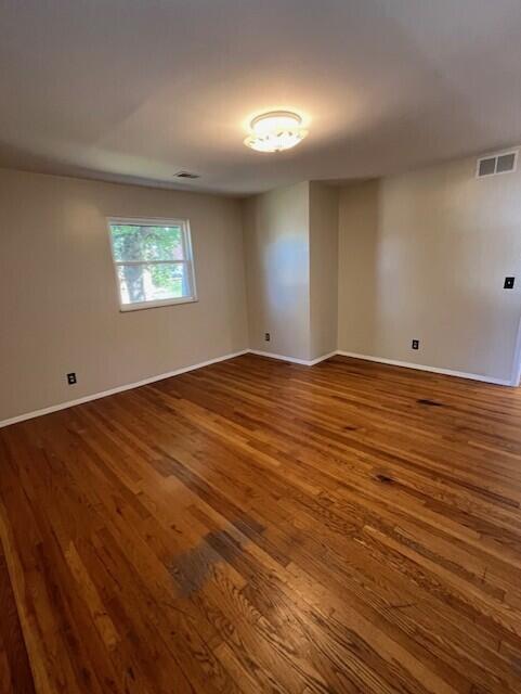 Building Photo - 106 Park Pl