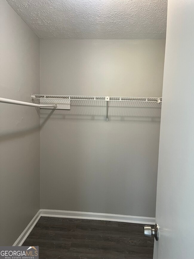 Building Photo - 9436 Cypress Ln