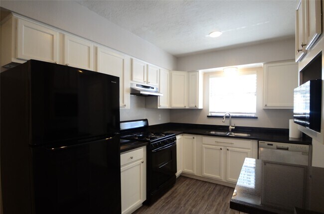 Building Photo - 76 S Wavy Oak Cir