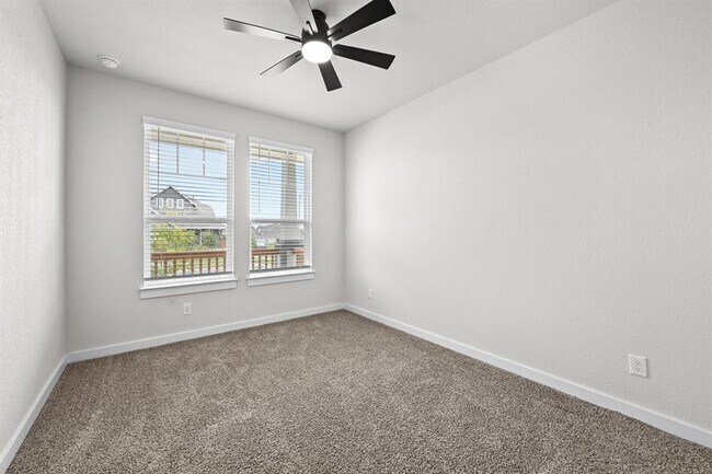 Building Photo - 244 Camino Verde