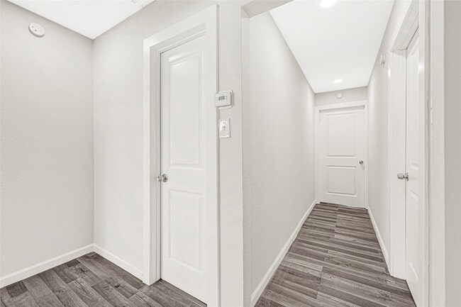 Building Photo - 3302 Stallings Dr