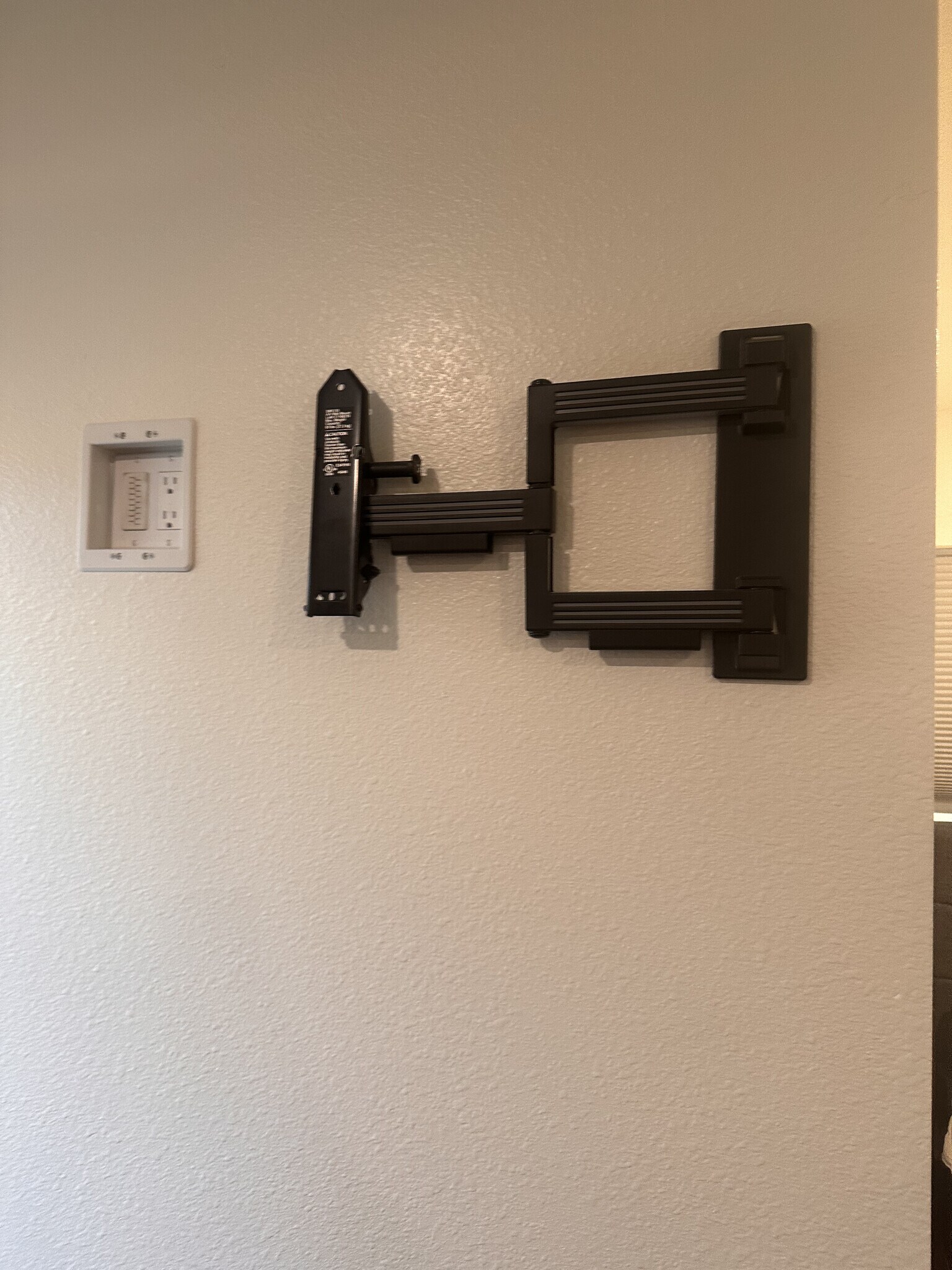 Building Photo - 617 Fair St