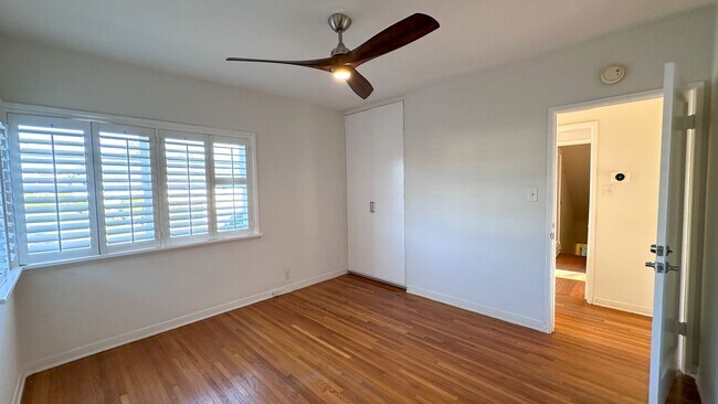 Building Photo - Classic View Park Rental