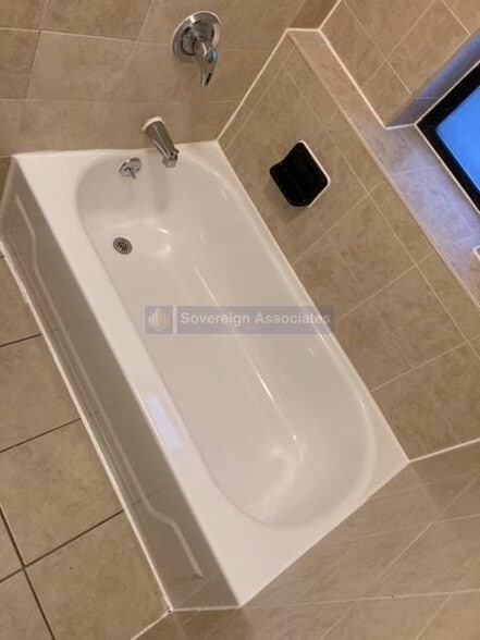 Building Photo - 631 Edgecombe Ave