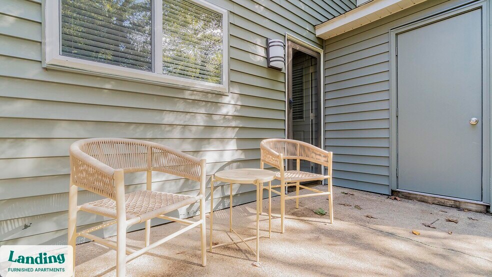 Primary Photo - 4301 Mill Village Rd