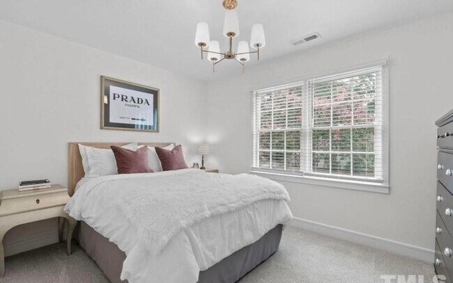 Building Photo - Newly Remodeled 3BD, 2.5BA Raleigh Home wi...