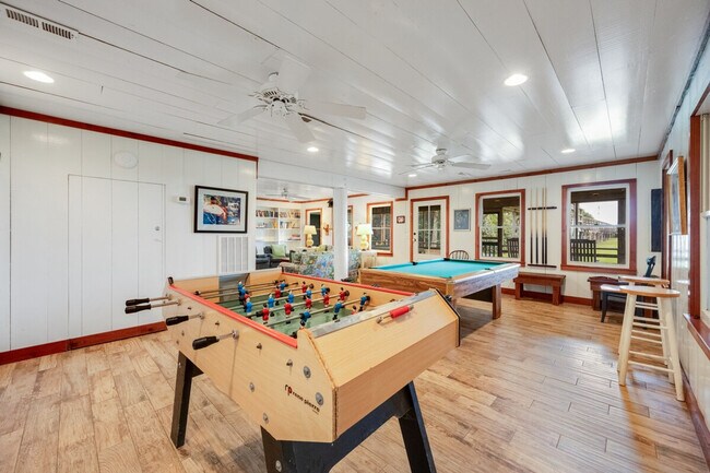 Building Photo - 911 Debordieu Blvd