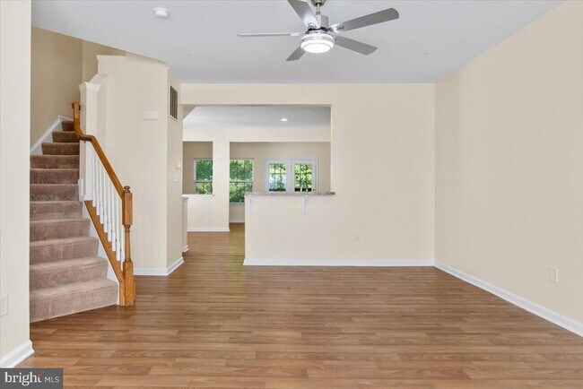 Building Photo - 8329 Autumn Crest Ln