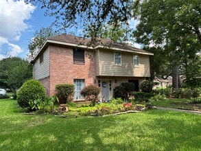 Building Photo - 8226 Waynemer Way