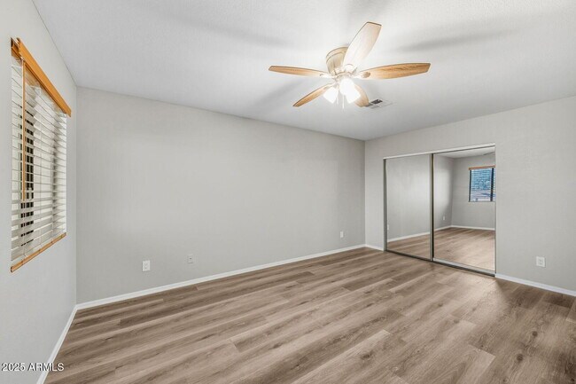 Building Photo - 9953 E Billings St