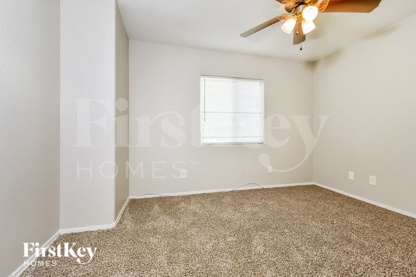 Building Photo - 1781 Molly Meadows St