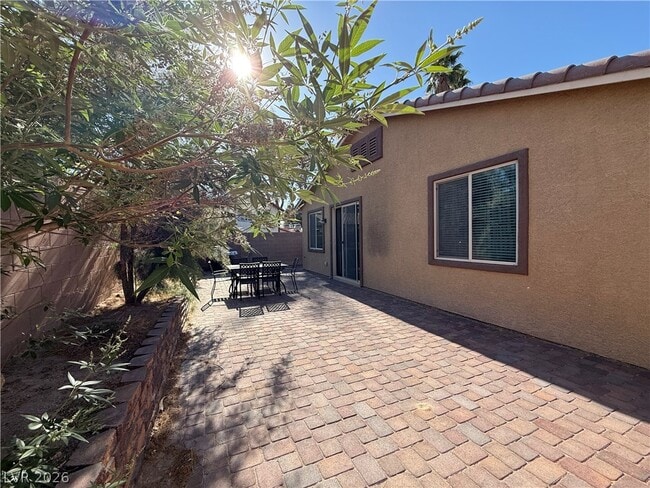 Building Photo - 3548 E Tompkins Ave