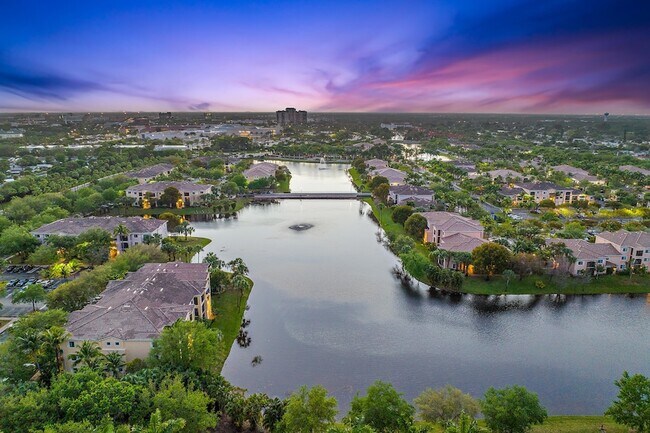 Building Photo - 2805 Veronia Dr