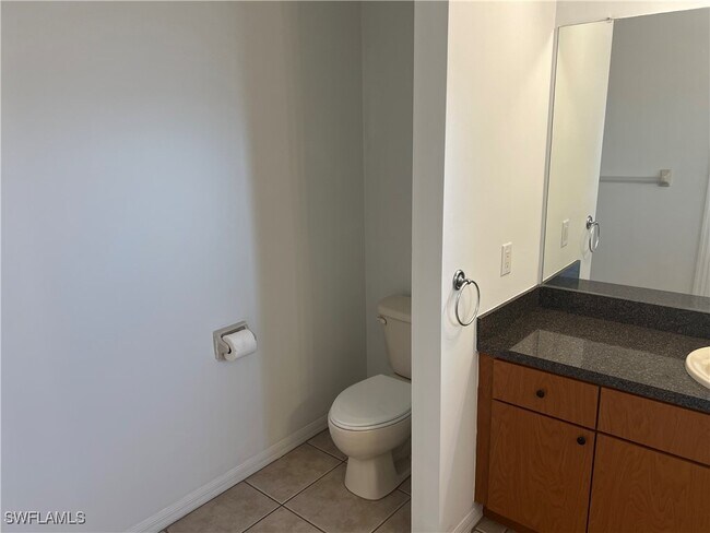 Building Photo - 279 SW 3rd Terrace