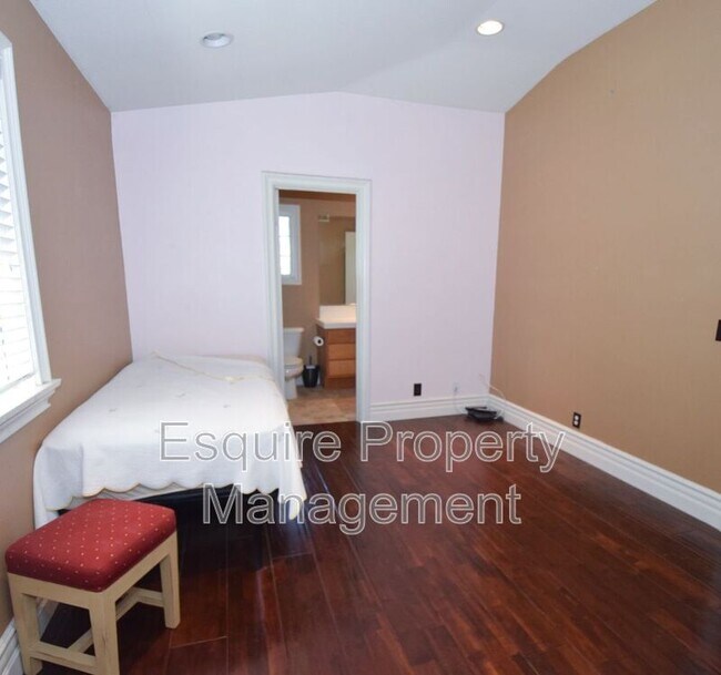 Building Photo - 2654 Dorado Ct