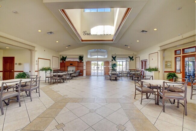 Building Photo - 3738 Old Lighthouse Cir