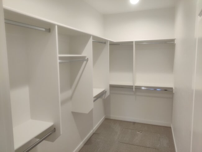 Master Closet - 11057 W Shelborne St