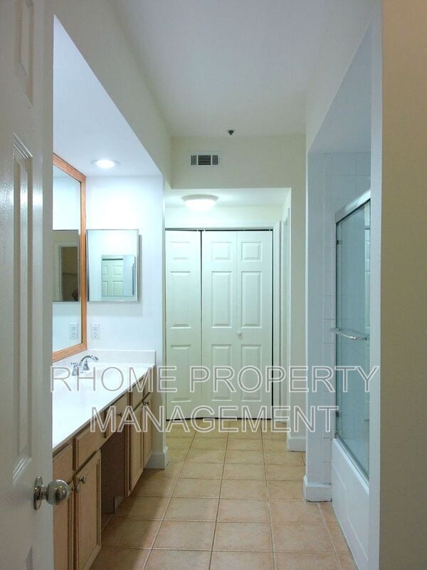 Building Photo - 3777 Peachtree Rd