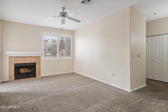 Building Photo - 11375 E Sahuaro Dr