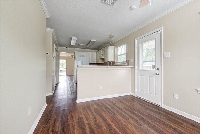 Building Photo - 1206 Grunwald Heights Blvd