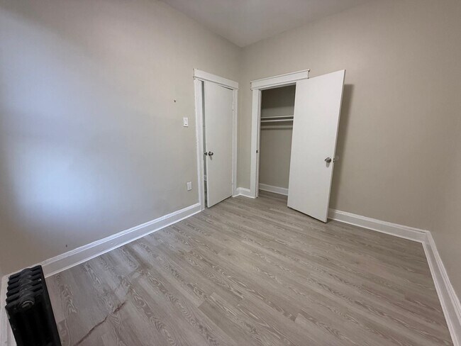 Building Photo - 221 Wilkinson Ave