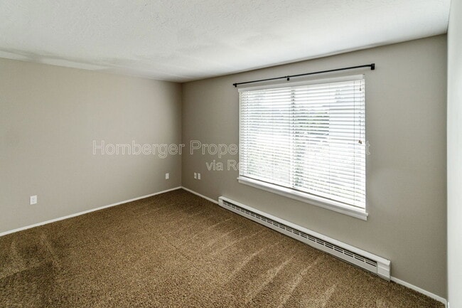 Building Photo - 4417 S Sheri Ct