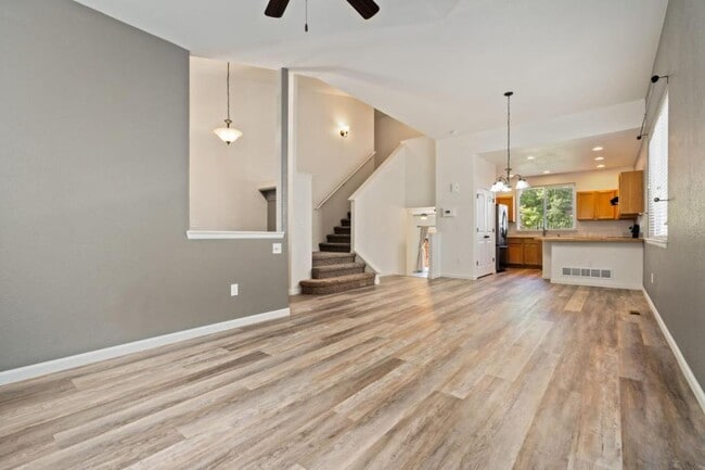 Building Photo - 4415 Wolcott Dr
