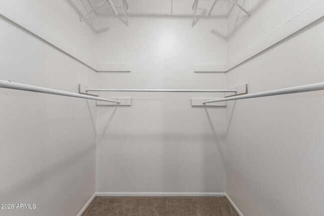 Building Photo - 3541 E Dahlia Dr