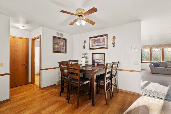 Building Photo - 507 Bayfield Dr