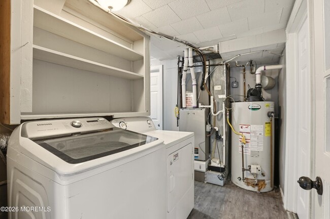 Building Photo - 1184 Dell St