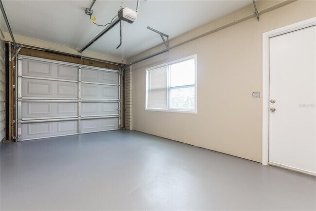 Building Photo - 250 N Shade Ave