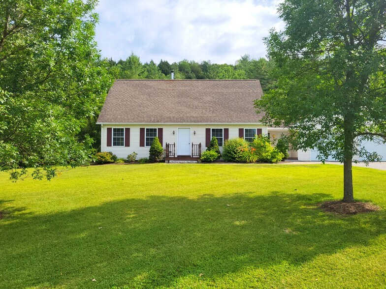 Building Photo - 451 Partridge Farm Rd