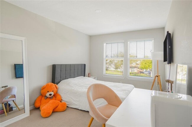 Building Photo - 7245 Half Moon Lake Dr