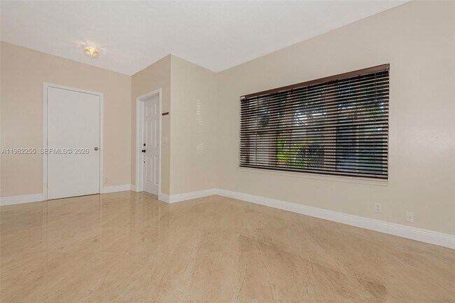 Building Photo - 9481 Stanley Ln