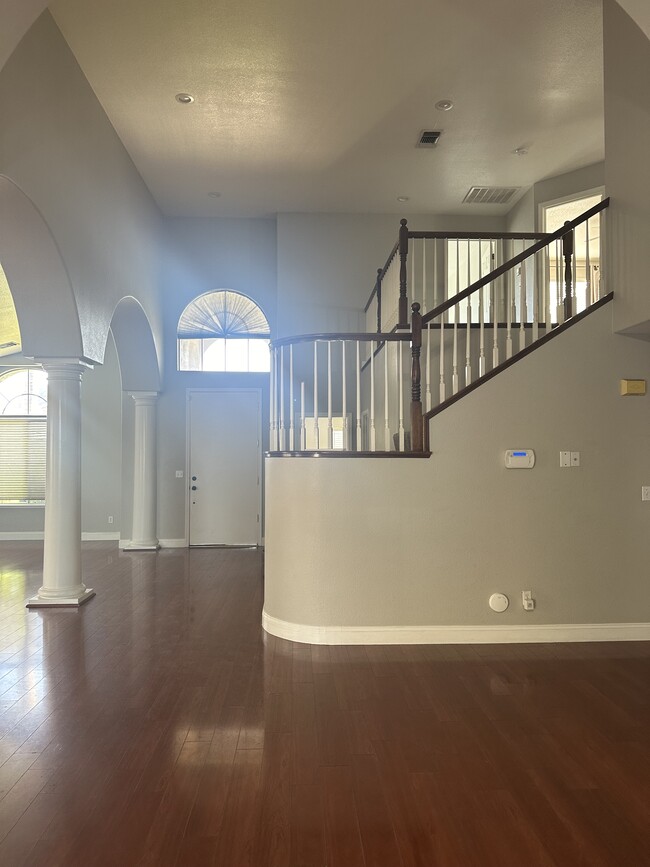 Building Photo - 5790 W Corona Ave