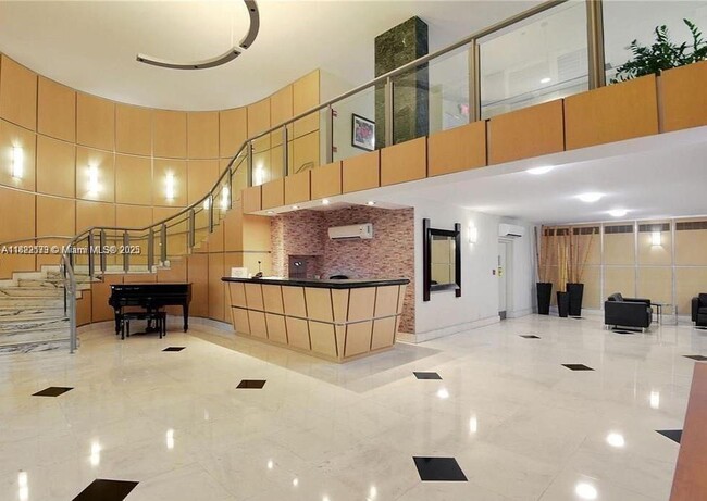 Building Photo - 6770 Indian Creek Dr