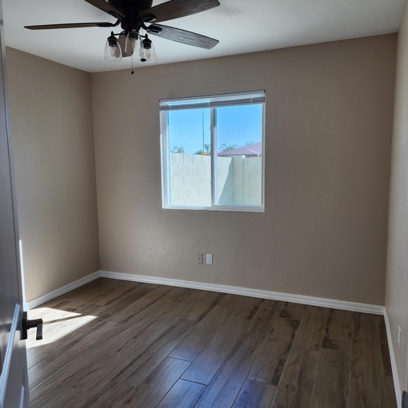 Building Photo - 608 S Pioneer