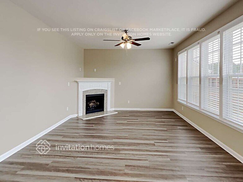 Building Photo - 601 Bellefont Ct