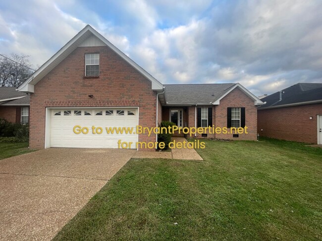 Primary Photo - Hendersonville - 4 Bedrooms, 3-Baths