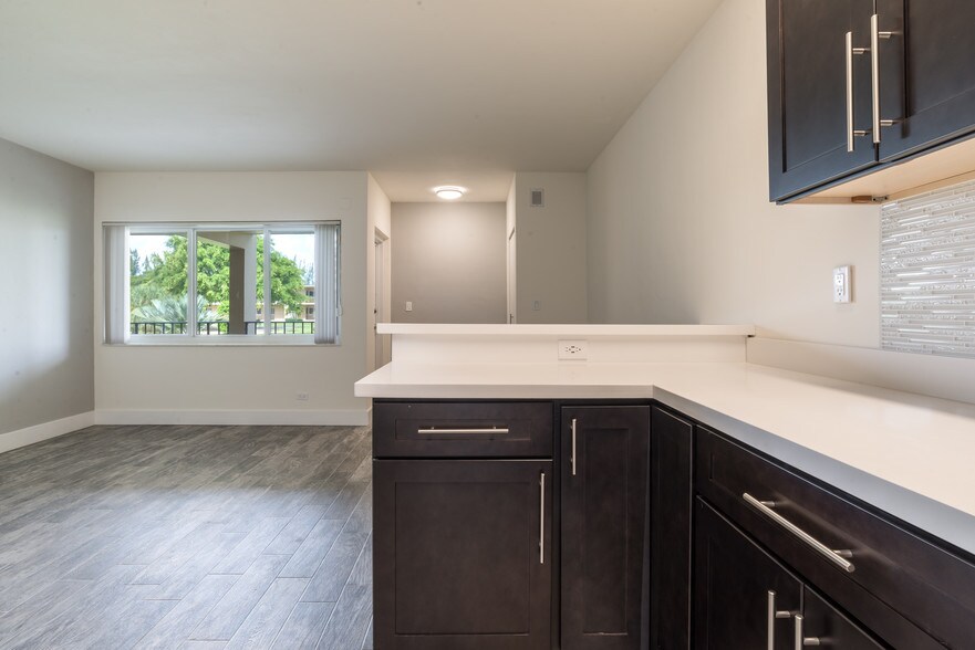 Cynthia Gardens 1675 NW 4th Ave Boca Raton FL 33432 Apartment Finder