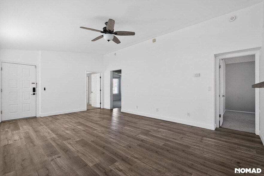 Building Photo - 4640 E Piedmont Rd