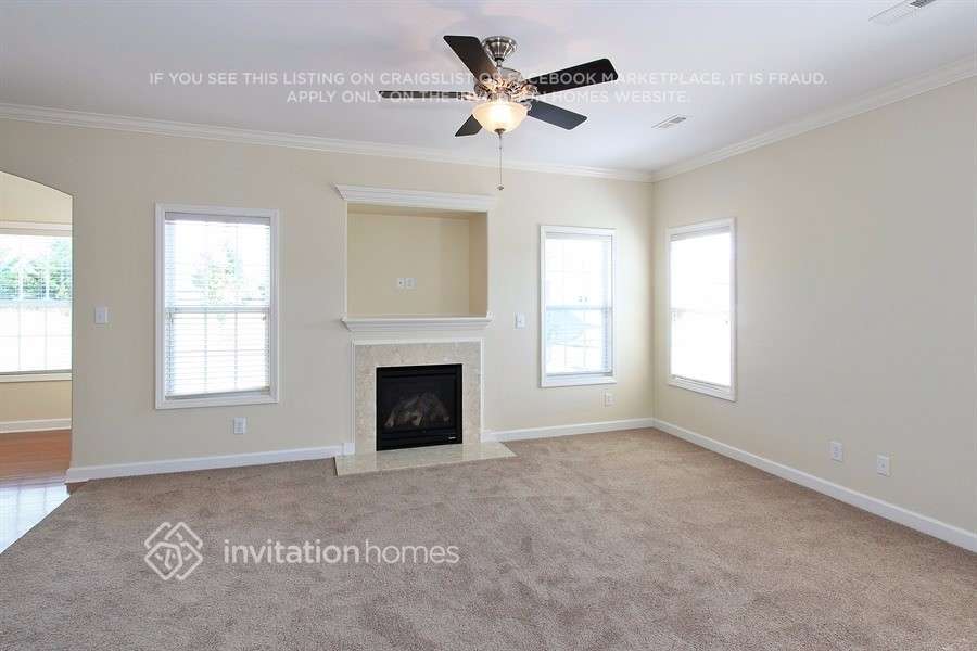Building Photo - 5013 Clover Hill Rd