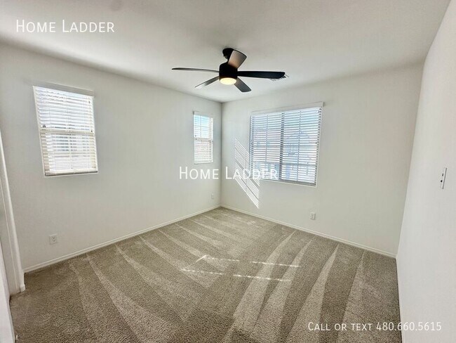 Building Photo - 1714 E Hampton Ln