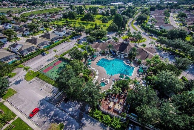 Building Photo - 2307 Butterfly Palm Way