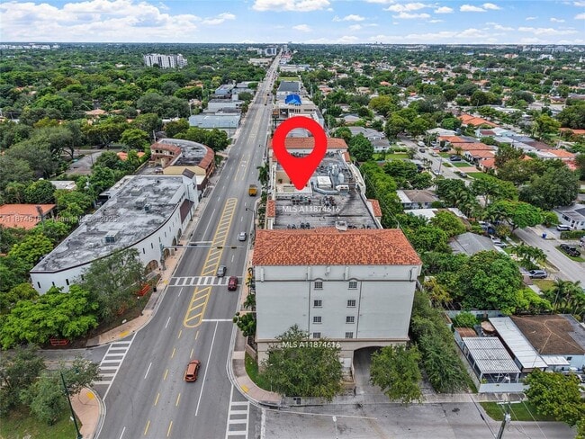 Building Photo - 5271 SW 8th St