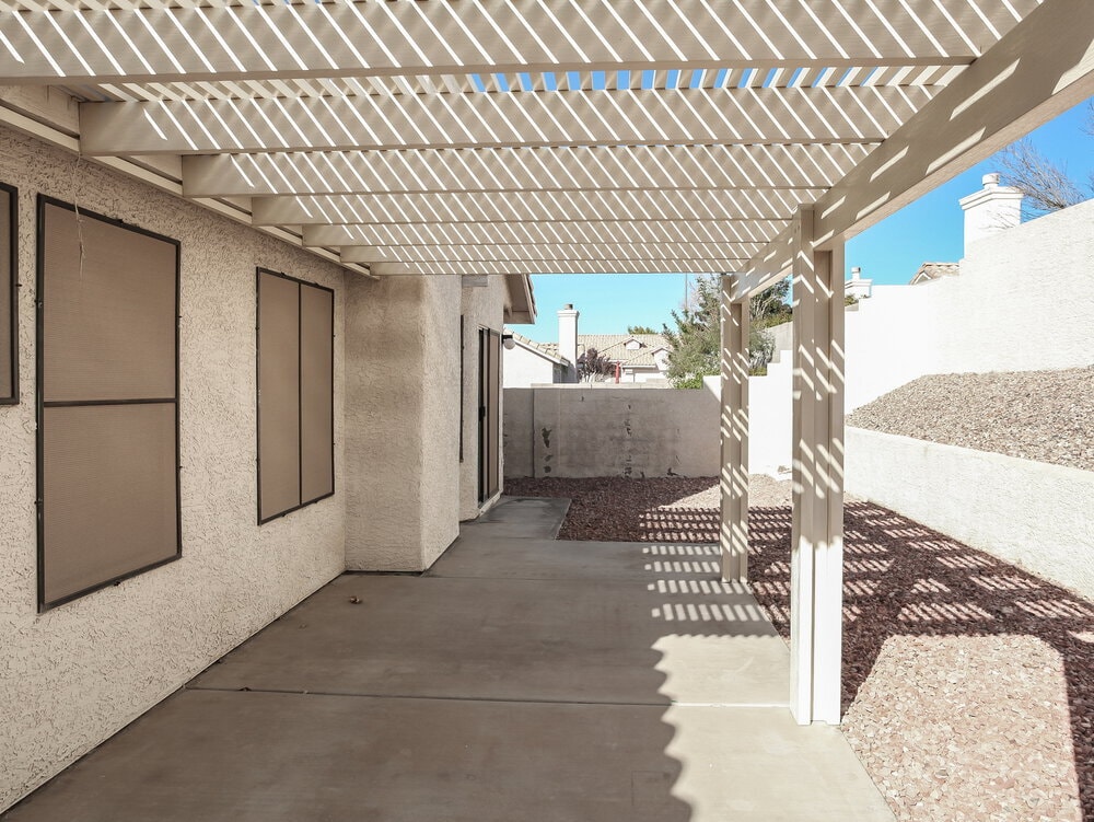 Building Photo - 265 Prairie Rose St