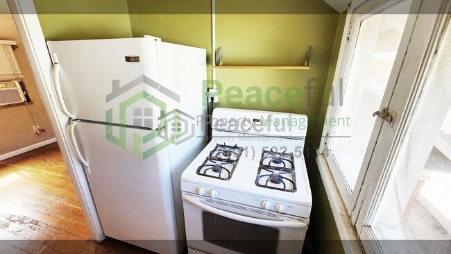 Building Photo - 347 S 800 E