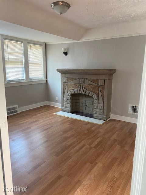 Building Photo - 4 br, 2 bath House - 15510 monta vista