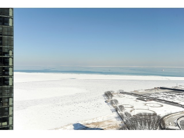 Building Photo - 474 N Lake Shore Dr