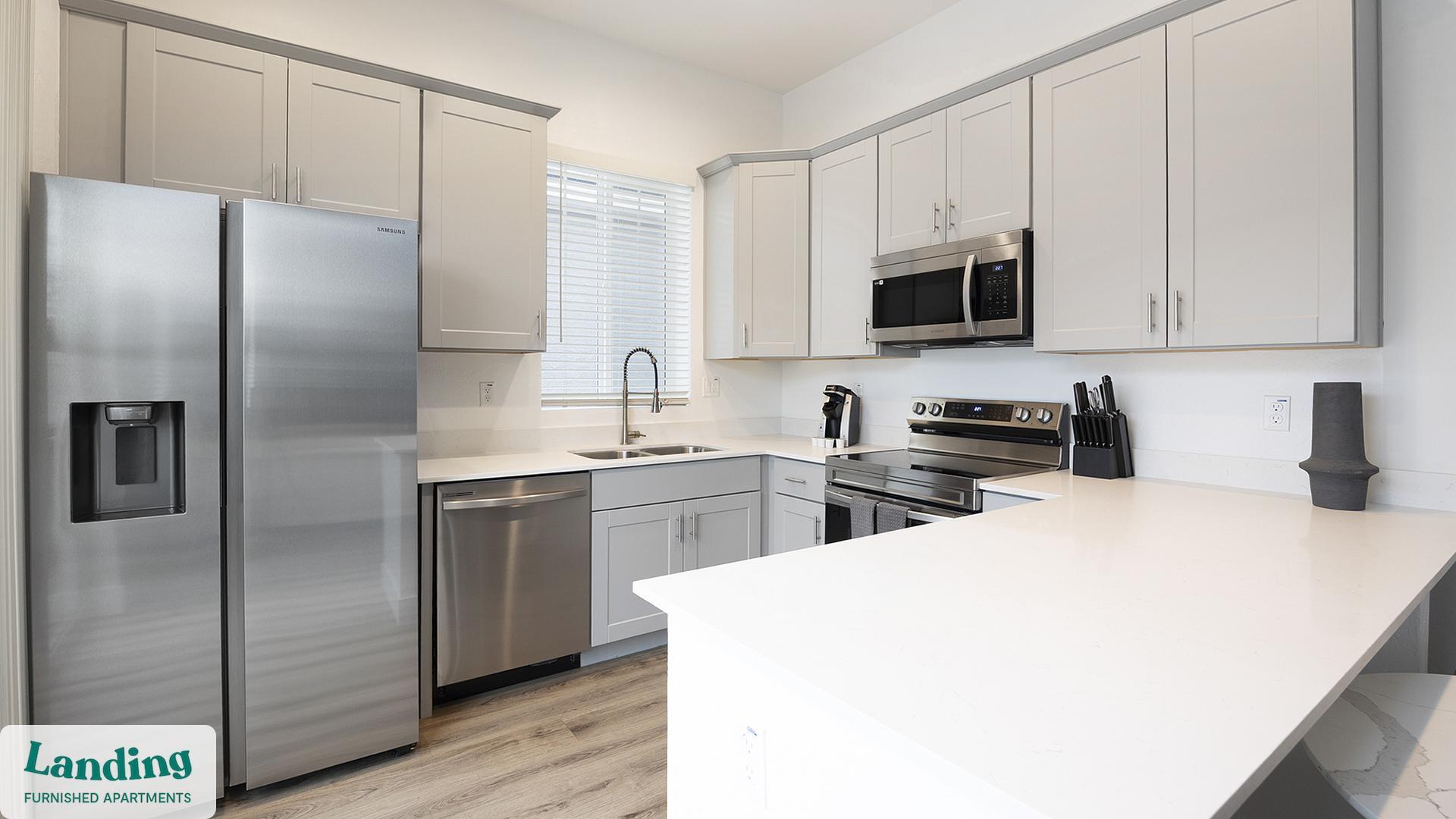 Building Photo - 8200 W Encanto Blvd